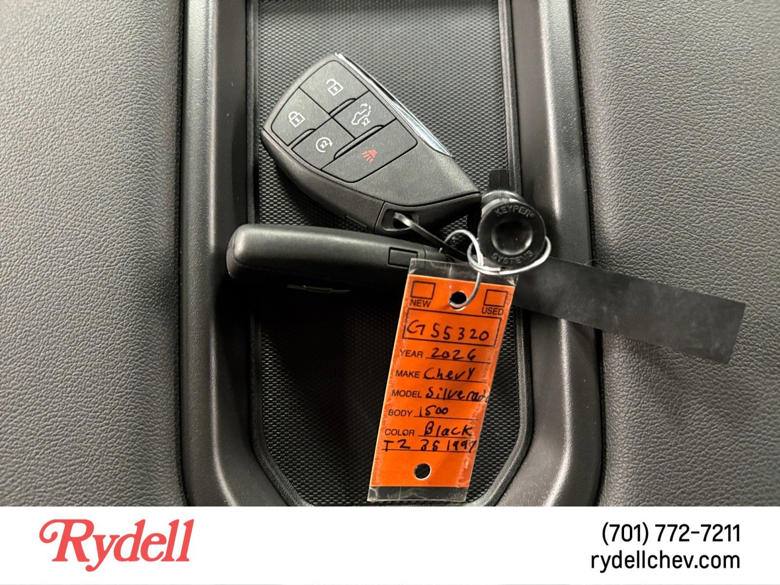 2026 Chevrolet Silverado 1500 LT (2FL)