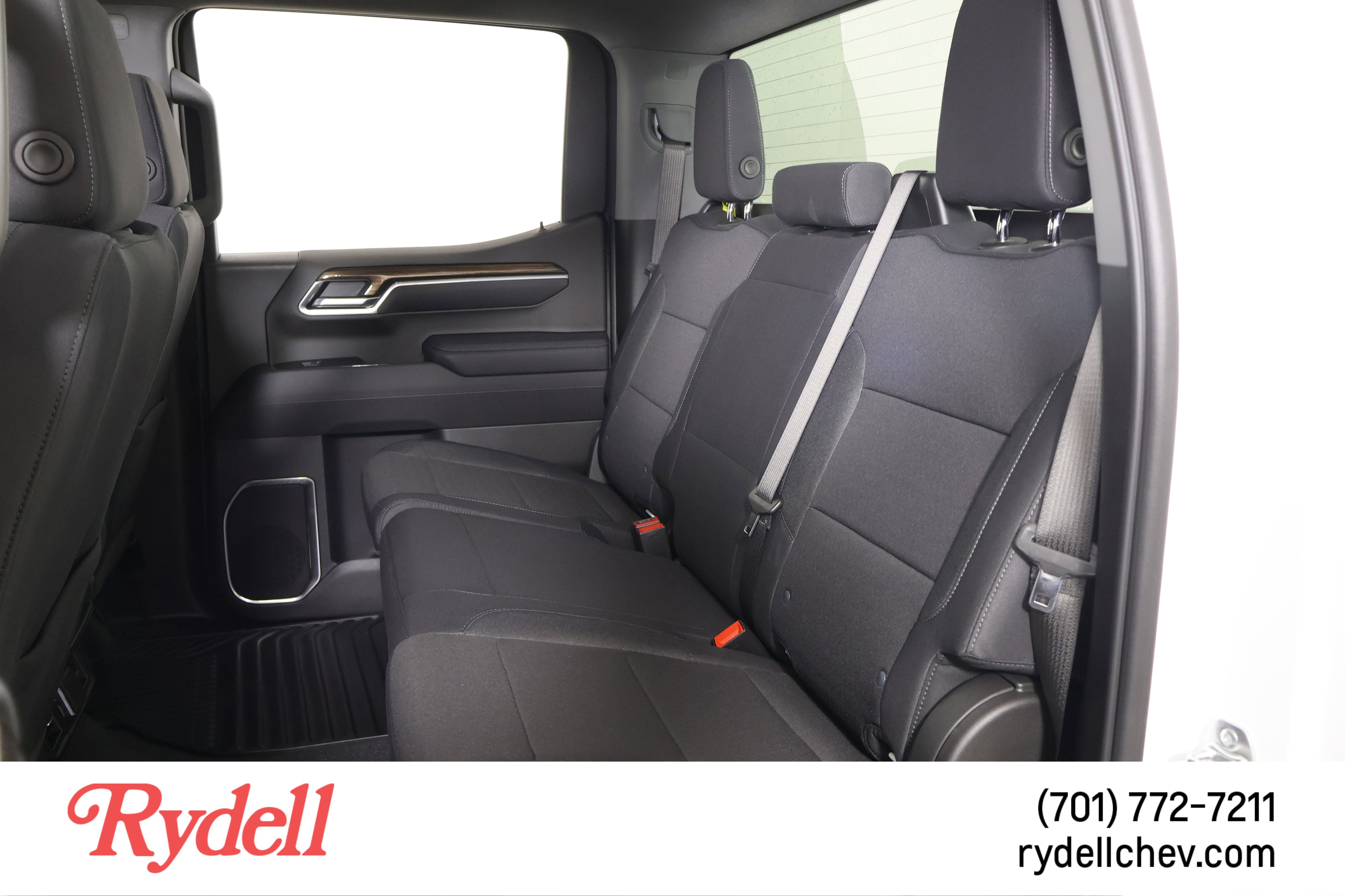 2025 Chevrolet Silverado 1500 LT (2FL)