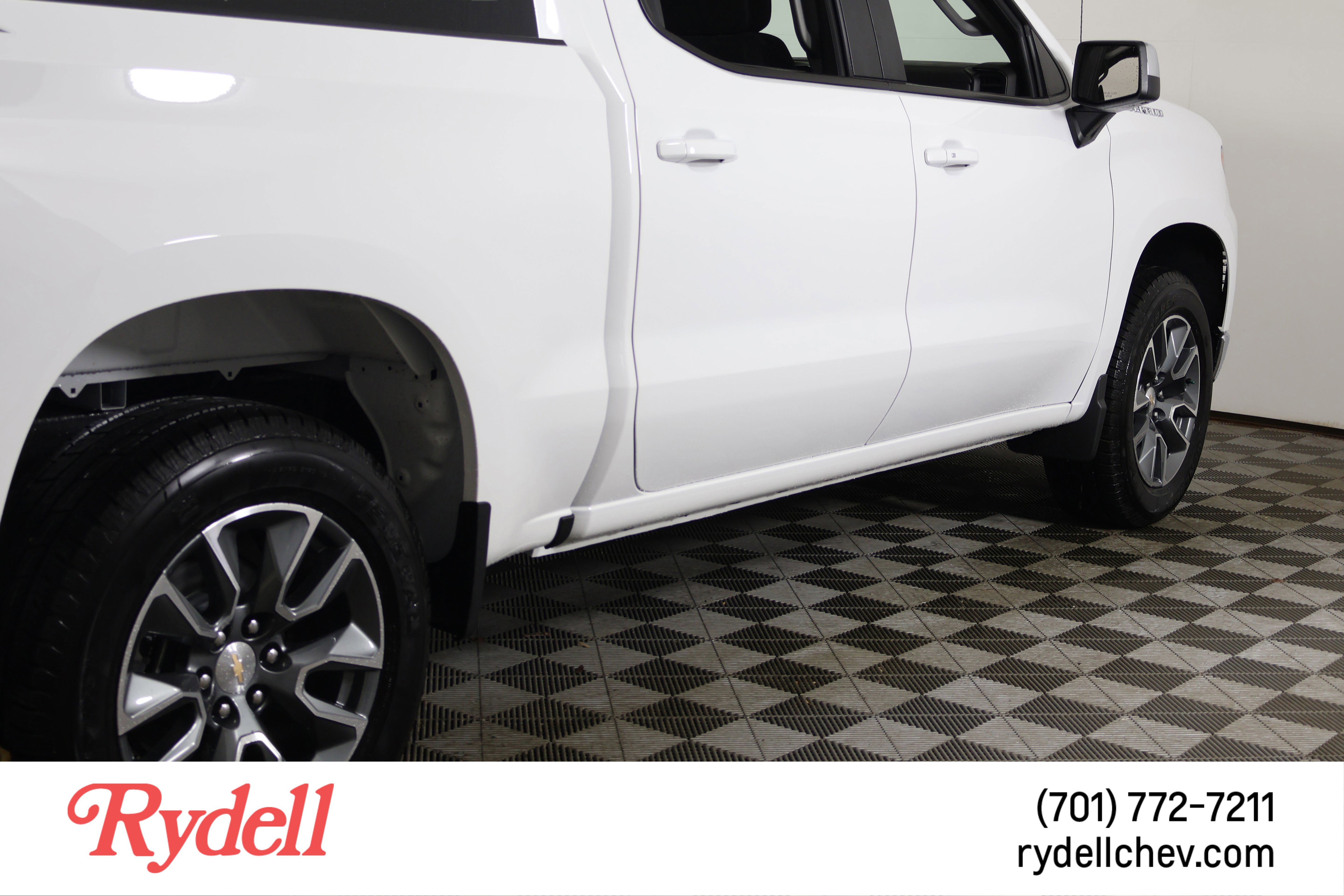 2025 Chevrolet Silverado 1500 LT (2FL)