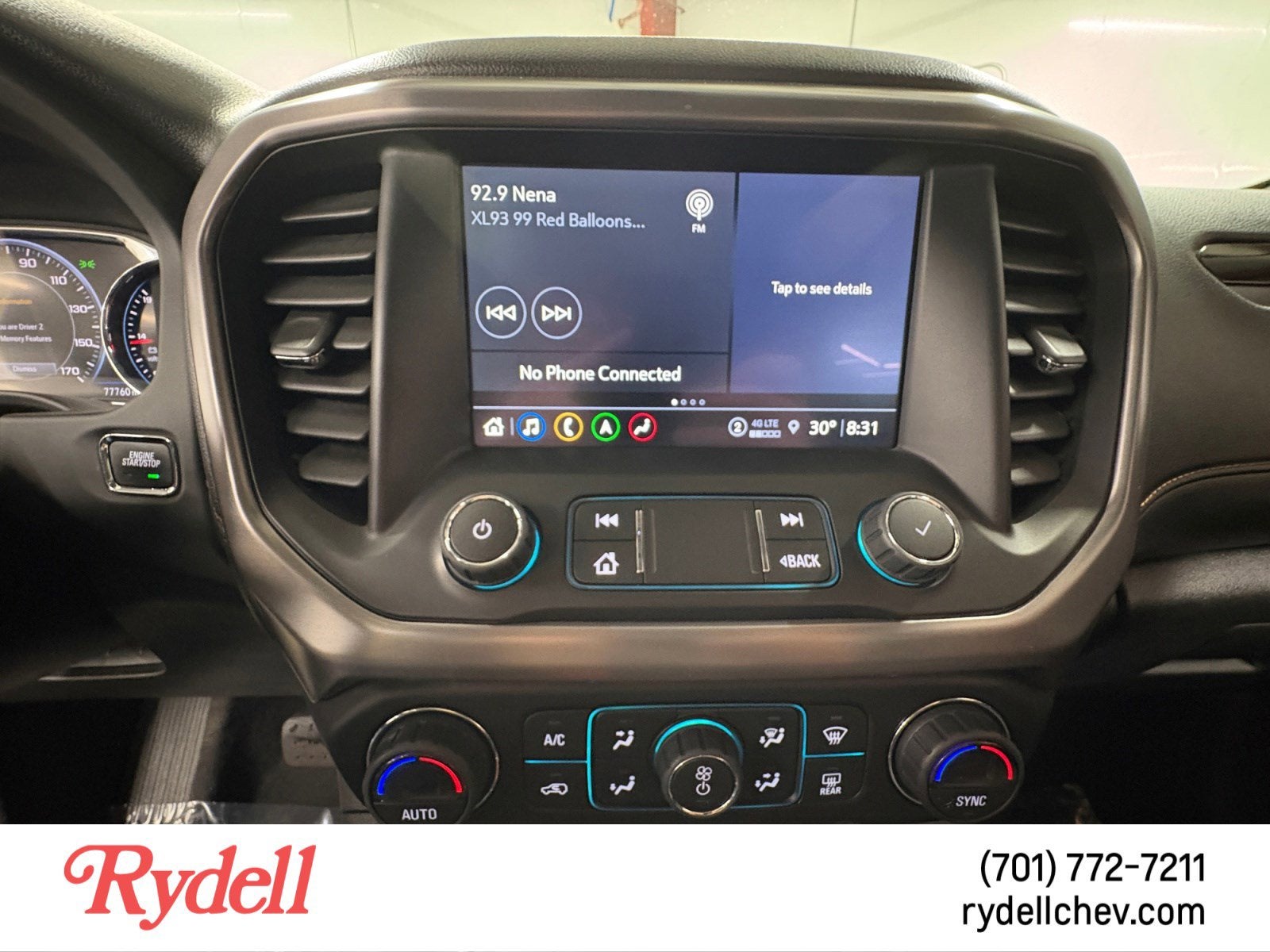 2021 GMC Acadia AT4