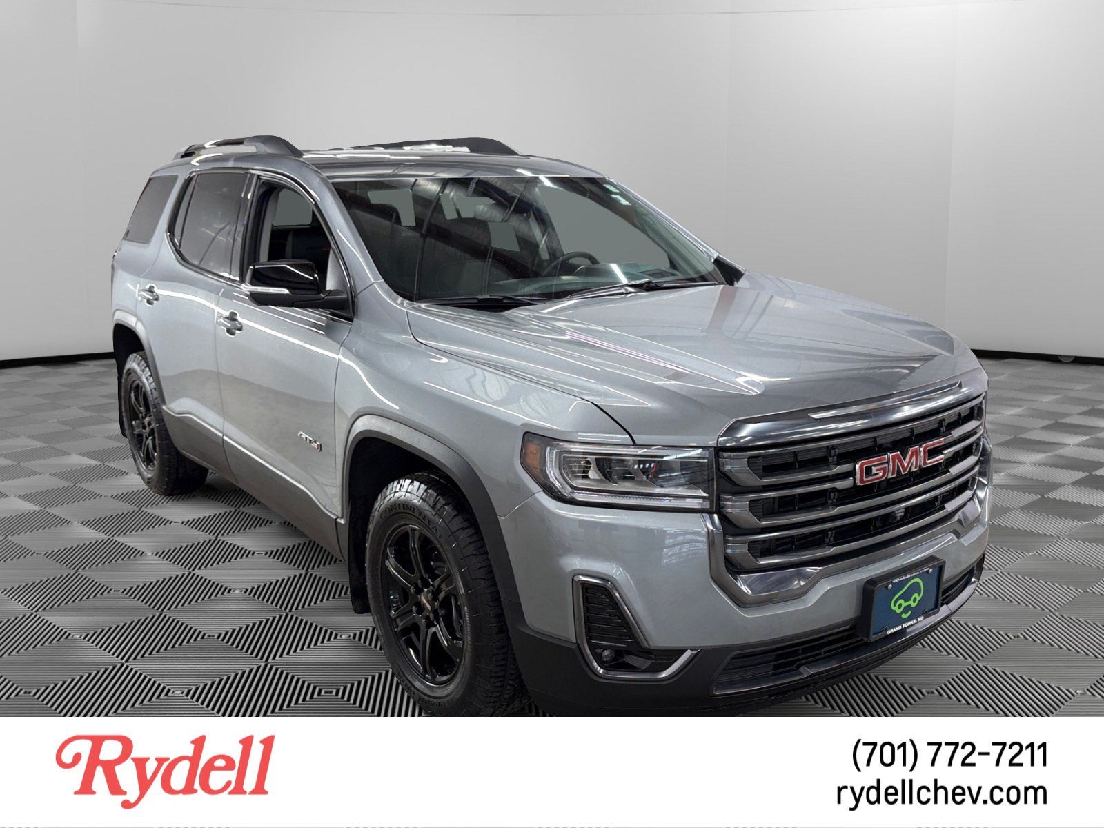 2023 GMC Acadia AT4