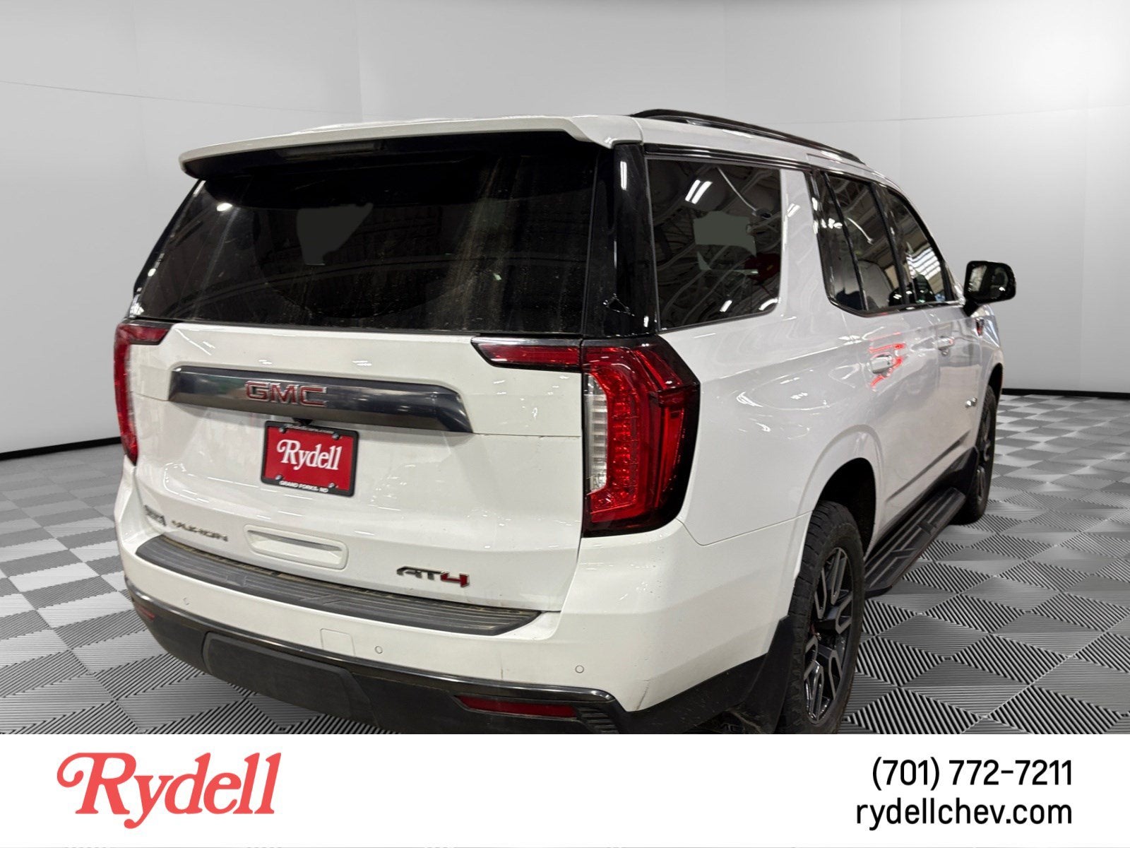 2023 GMC Yukon AT4