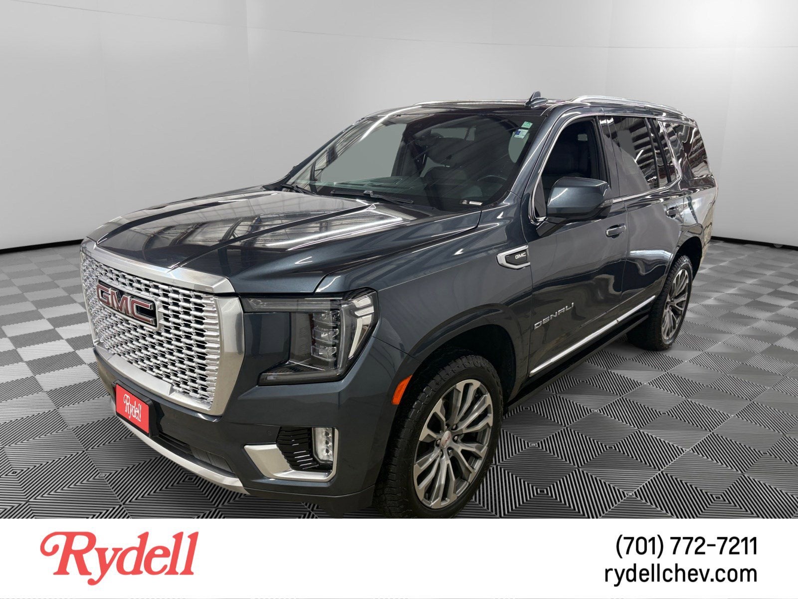2021 GMC Yukon 4WD Denali's photo
