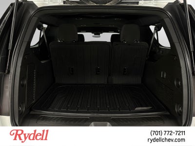2023 GMC Yukon XL SLE