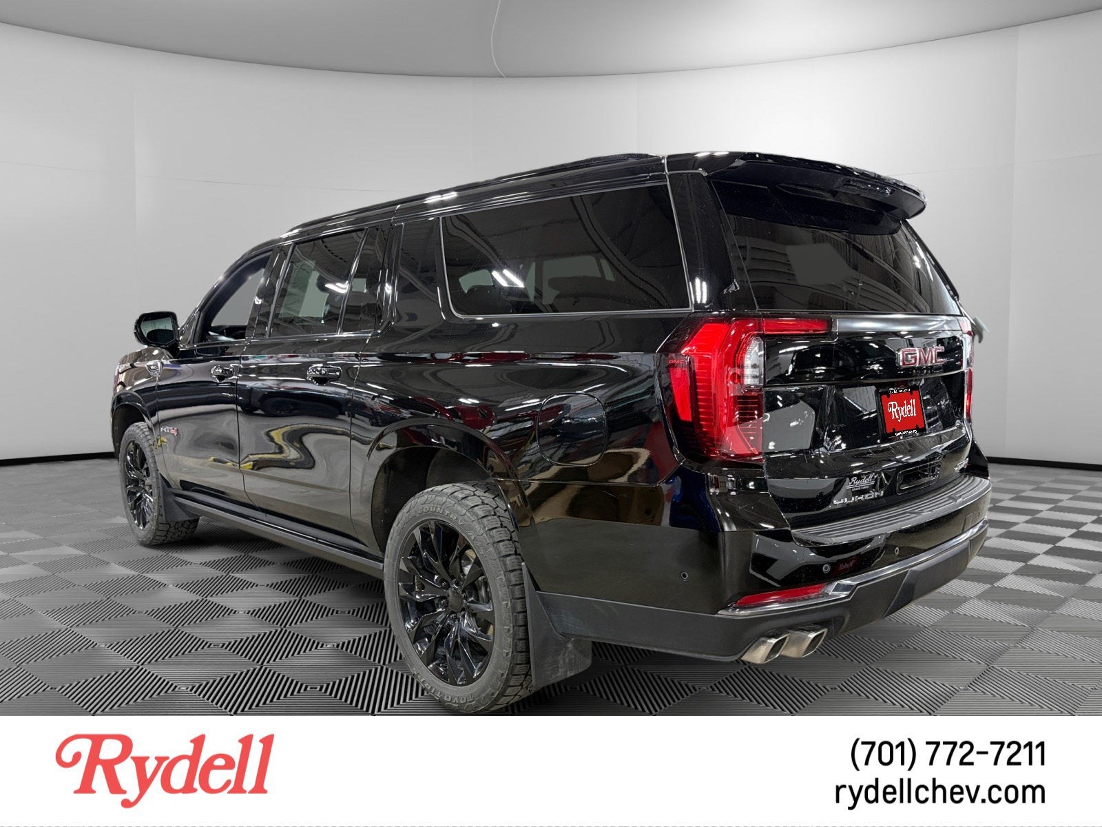 2025 GMC Yukon XL AT4