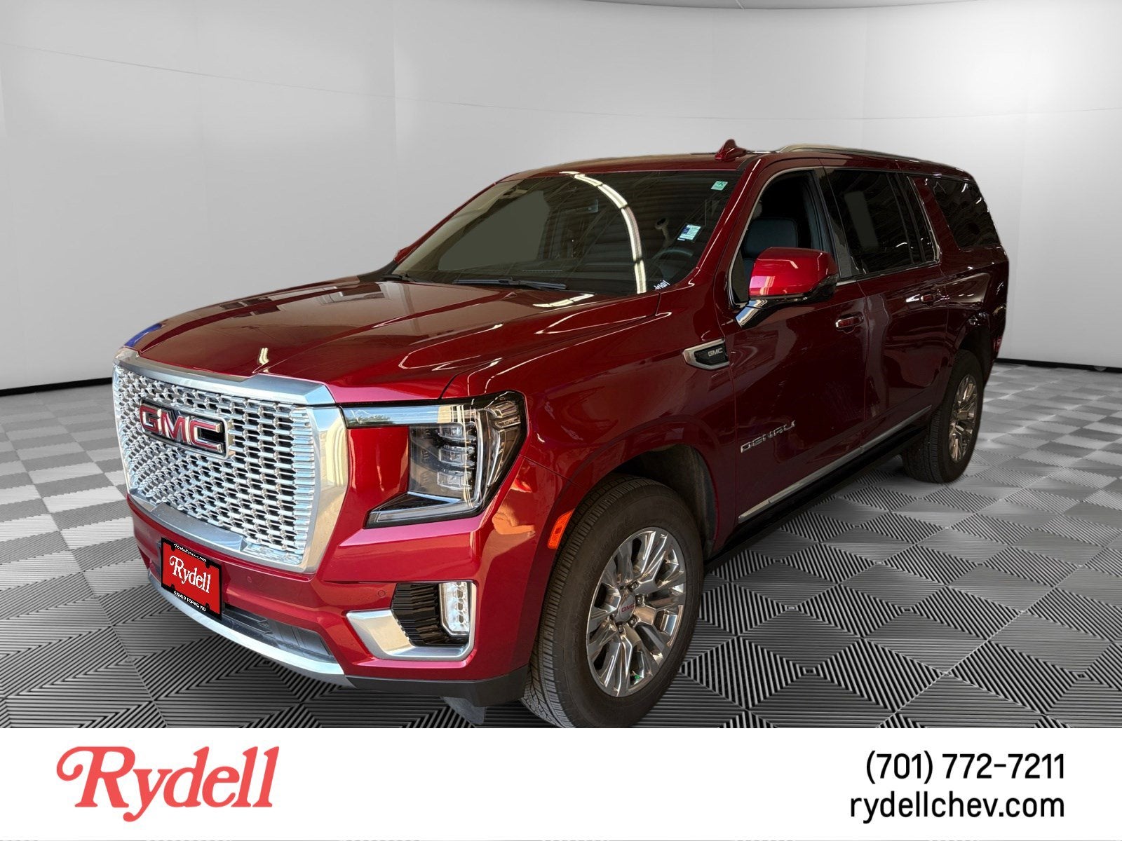 2024 GMC Yukon Denali AWD's photo