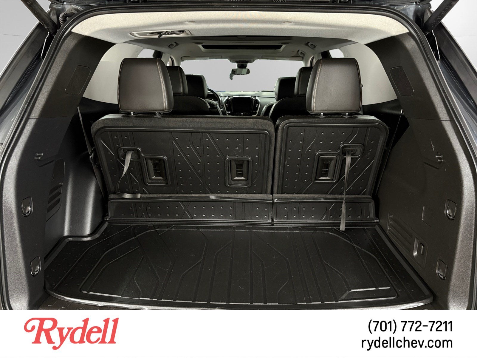 2021 Chevrolet Traverse LT Leather