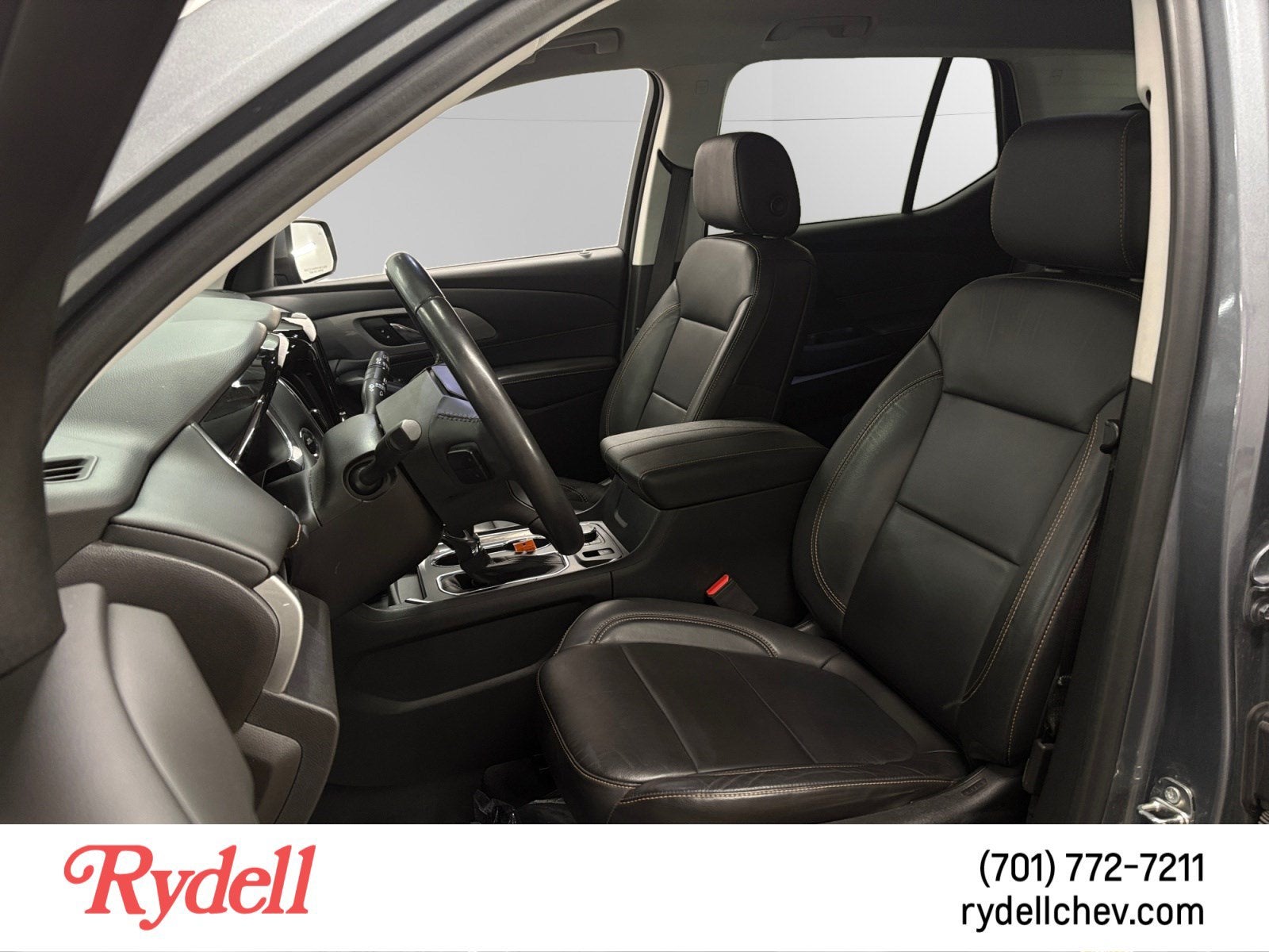2021 Chevrolet Traverse LT Leather