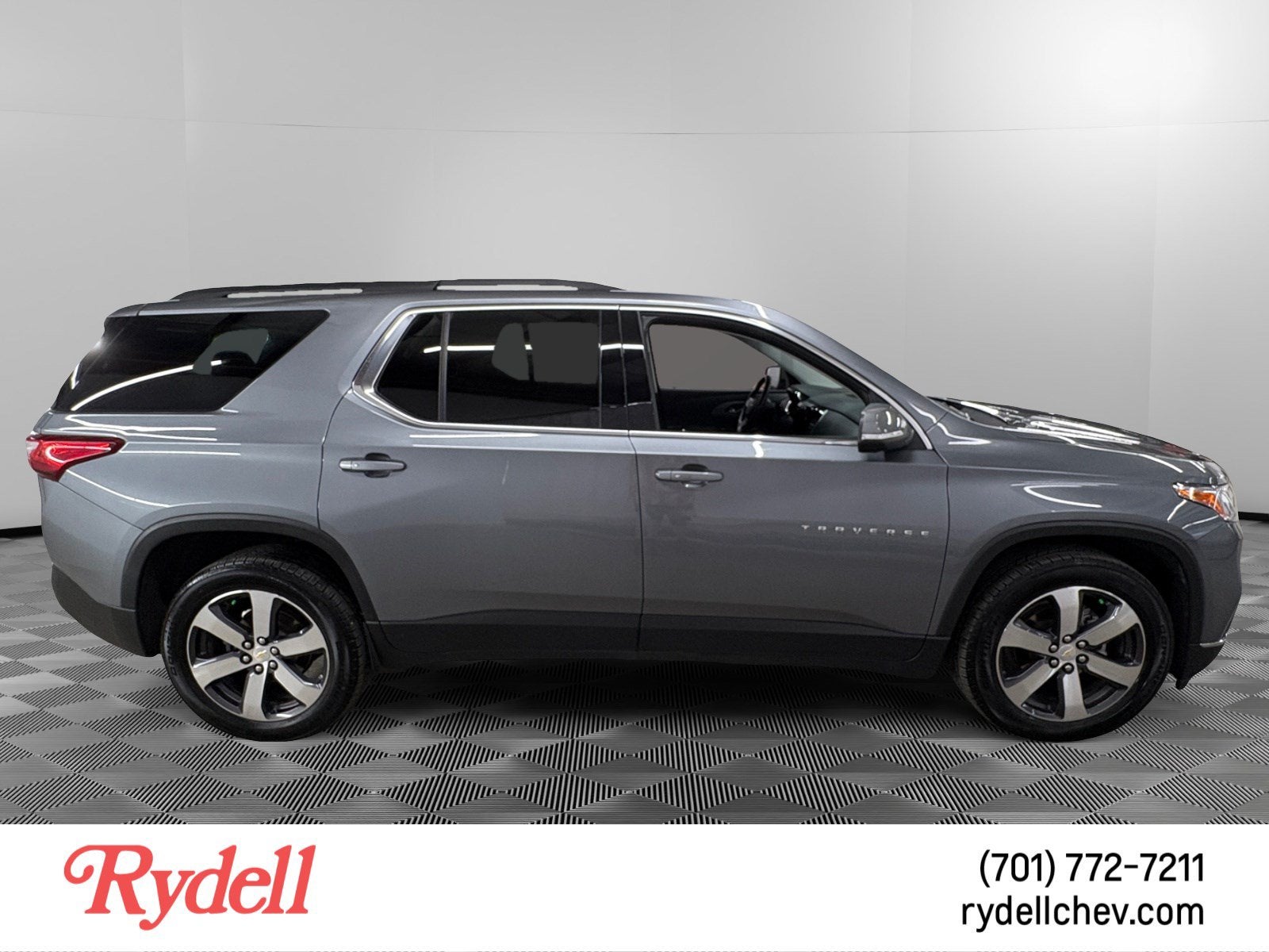 2021 Chevrolet Traverse LT Leather