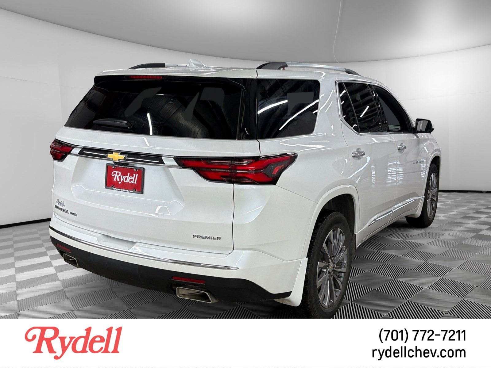 2023 Chevrolet Traverse Premier