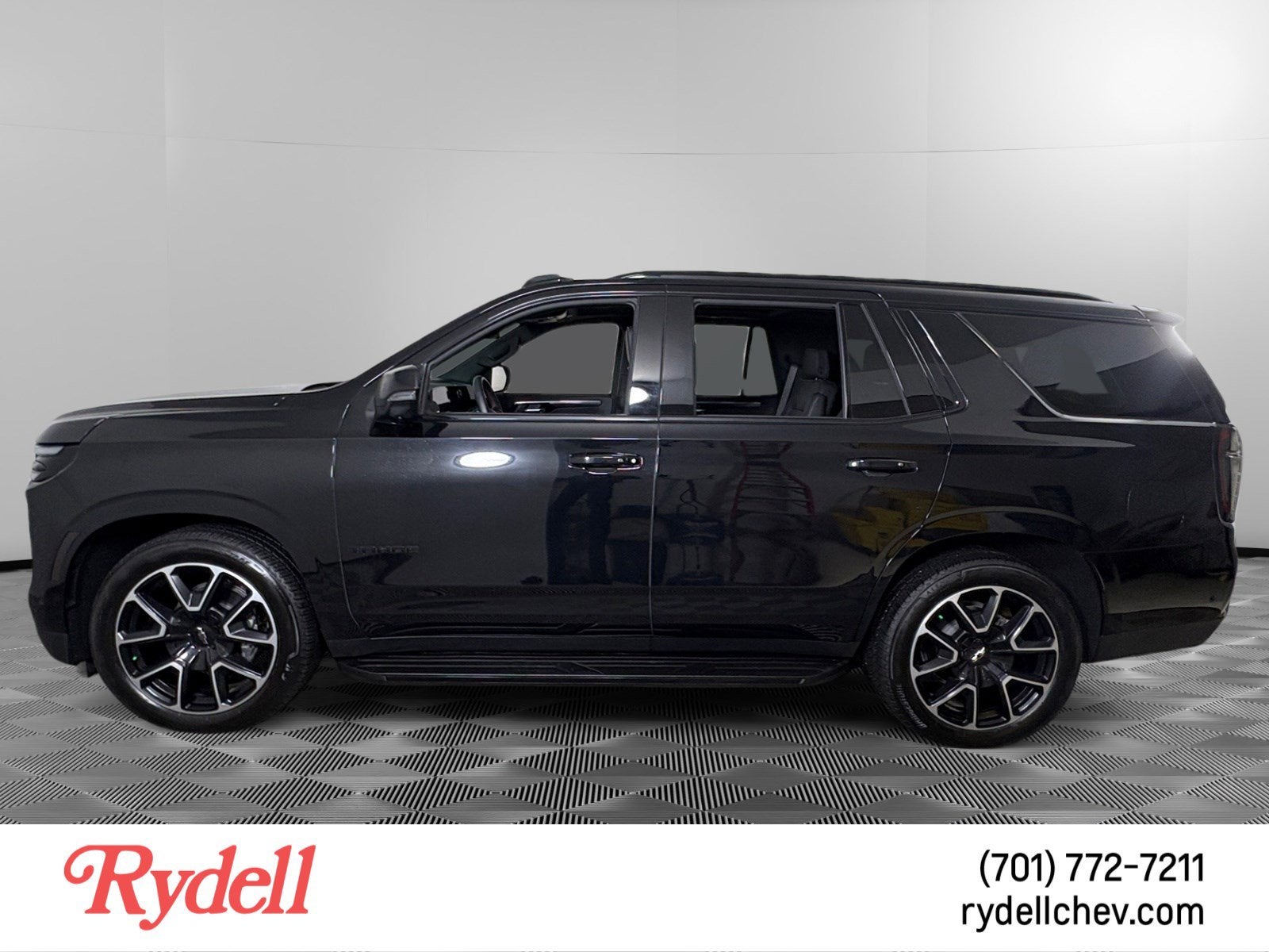 2025 Chevrolet Tahoe RST