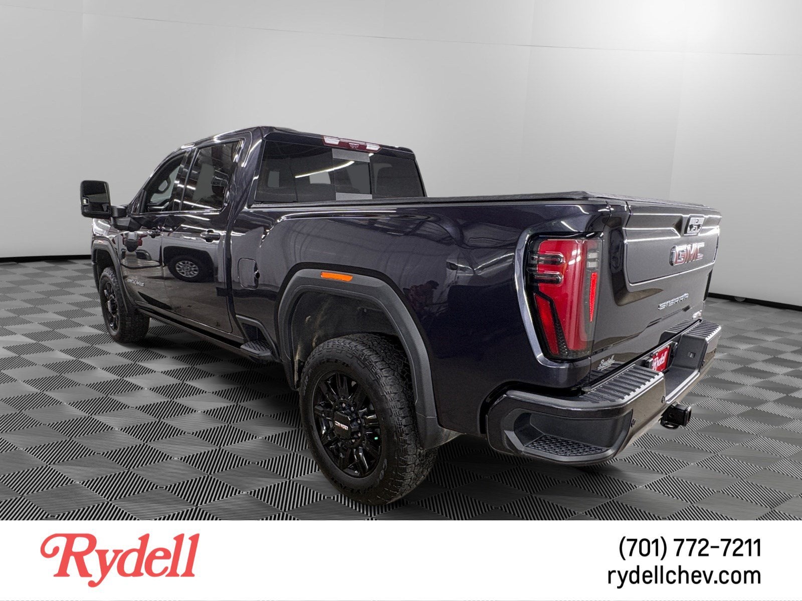 2025 GMC Sierra 3500 HD AT4