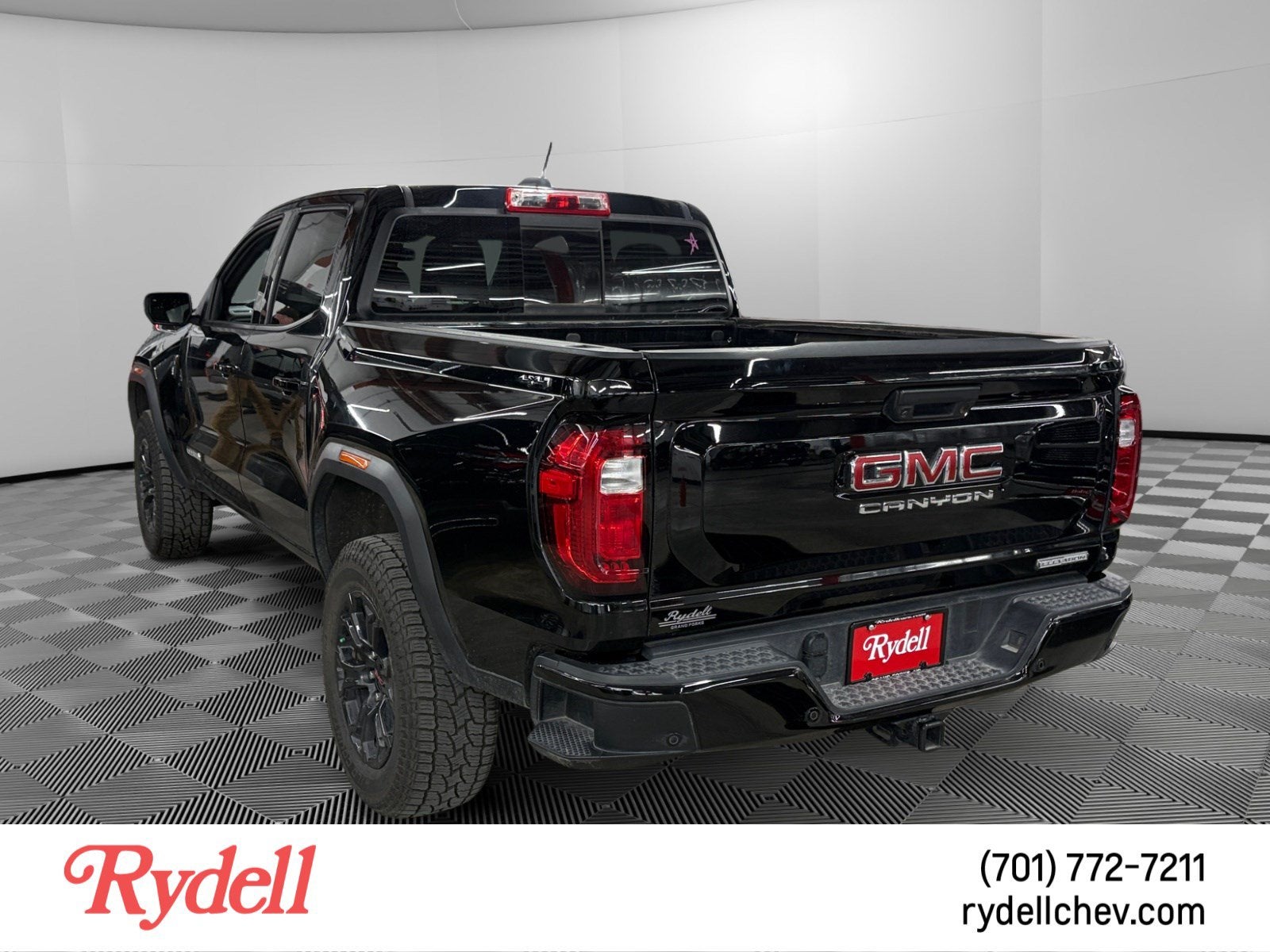 2025 GMC Canyon Elevation