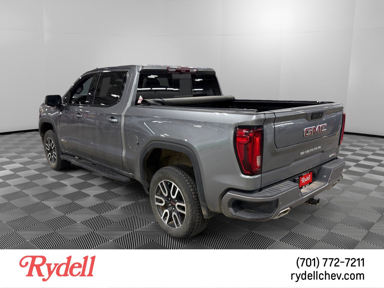 2021 GMC Sierra 1500 AT4