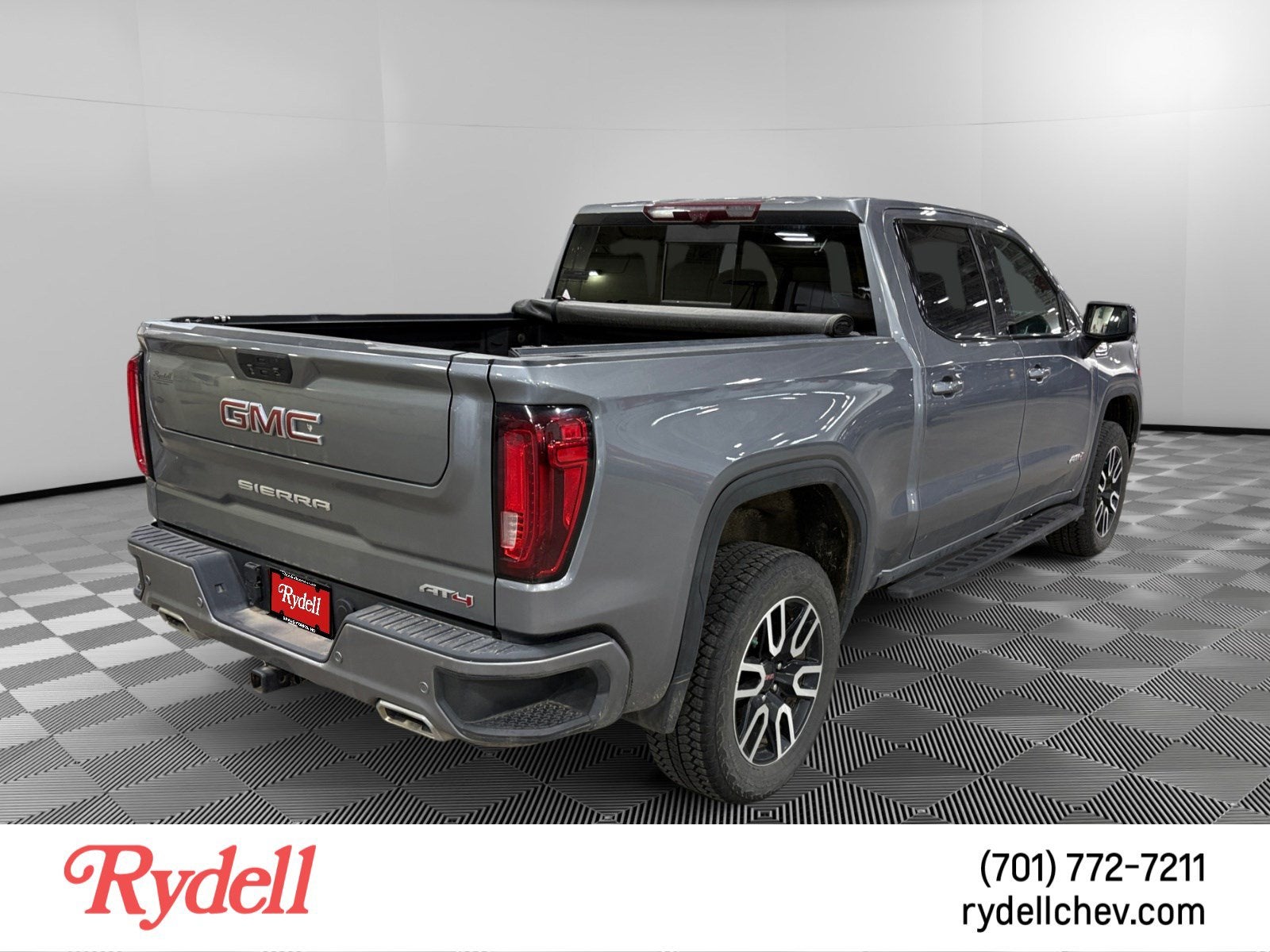 2021 GMC Sierra 1500 AT4