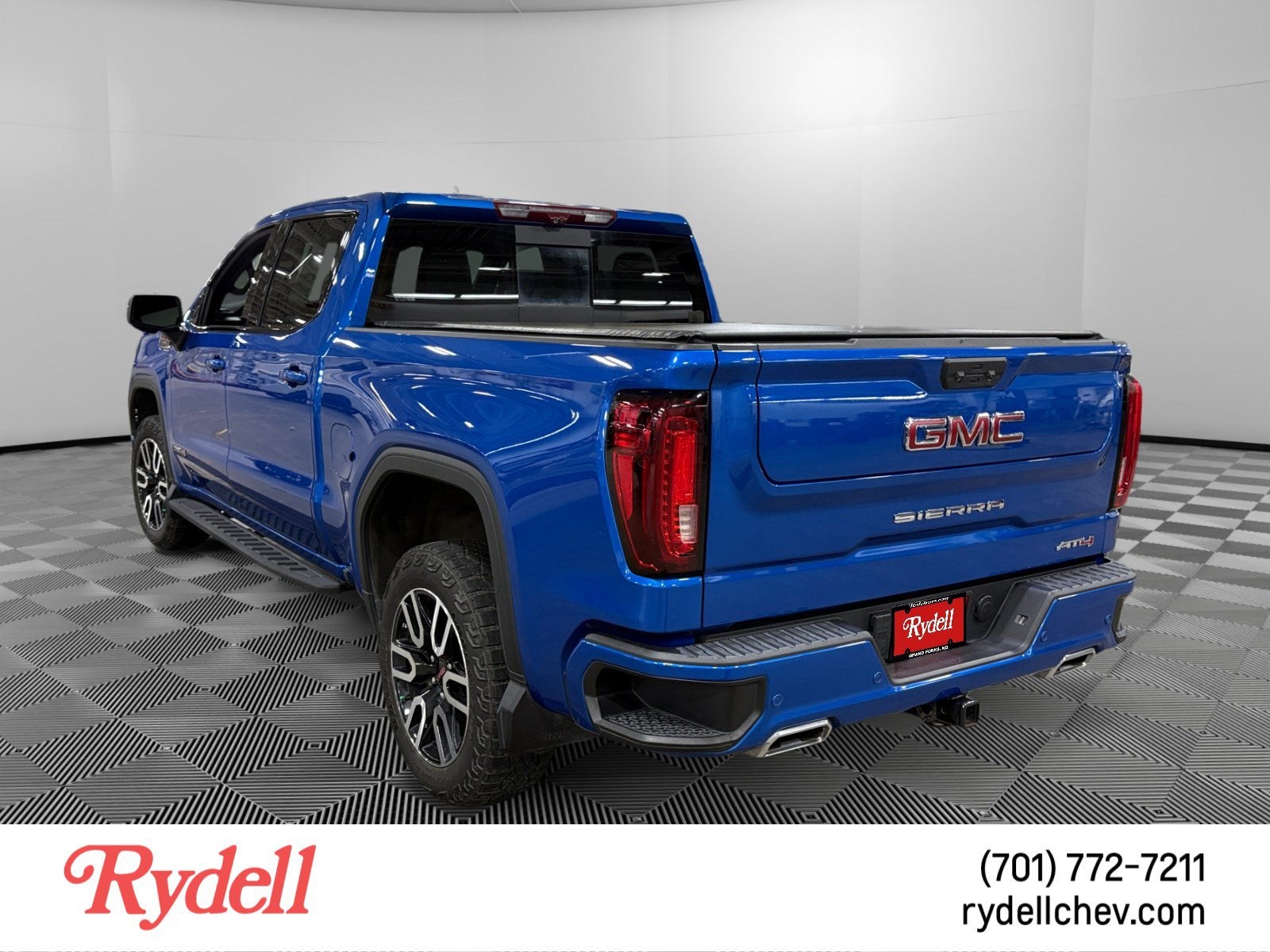 2024 GMC Sierra 1500 AT4
