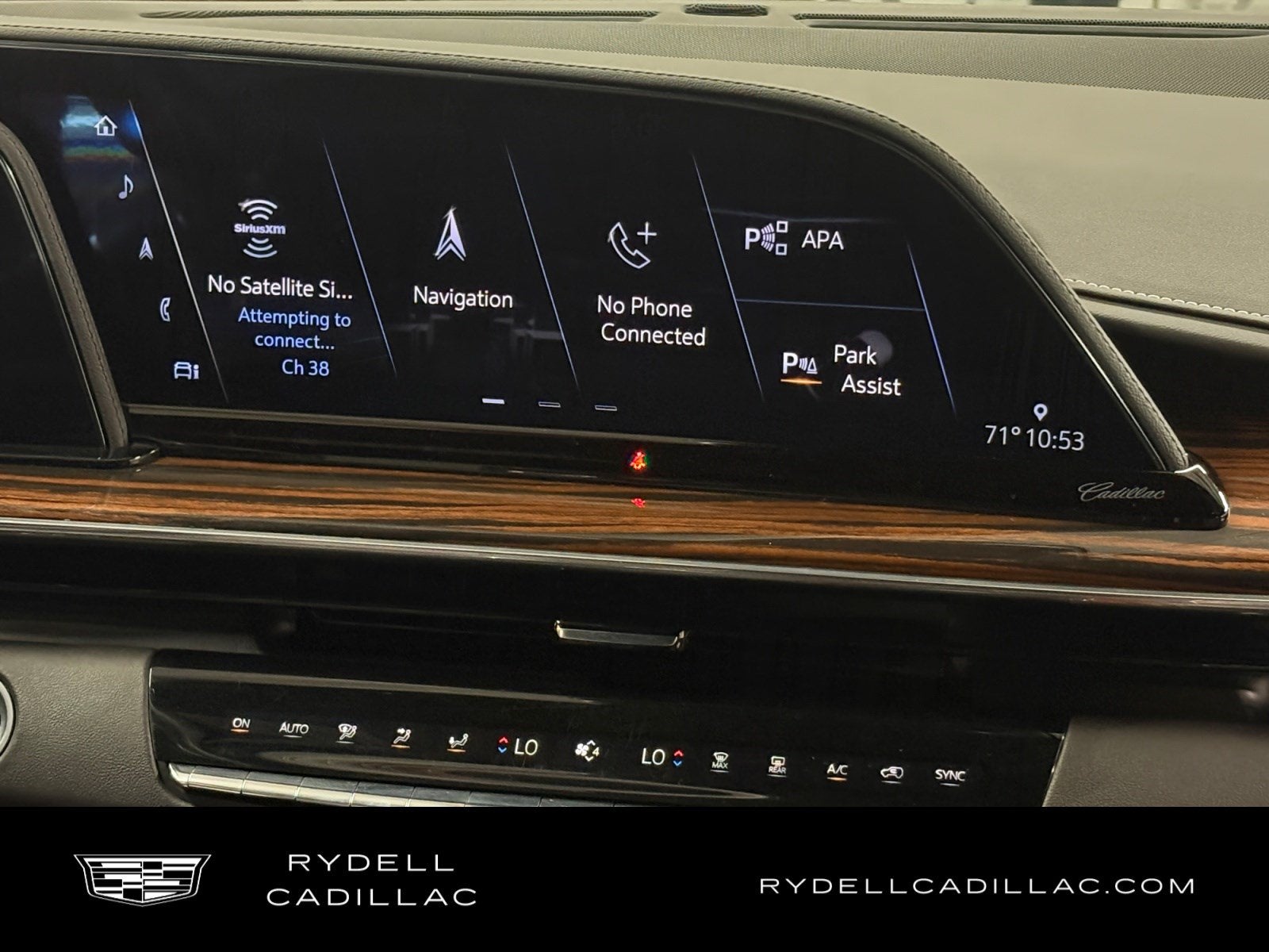 2023 Cadillac Escalade 4WD Premium Luxury