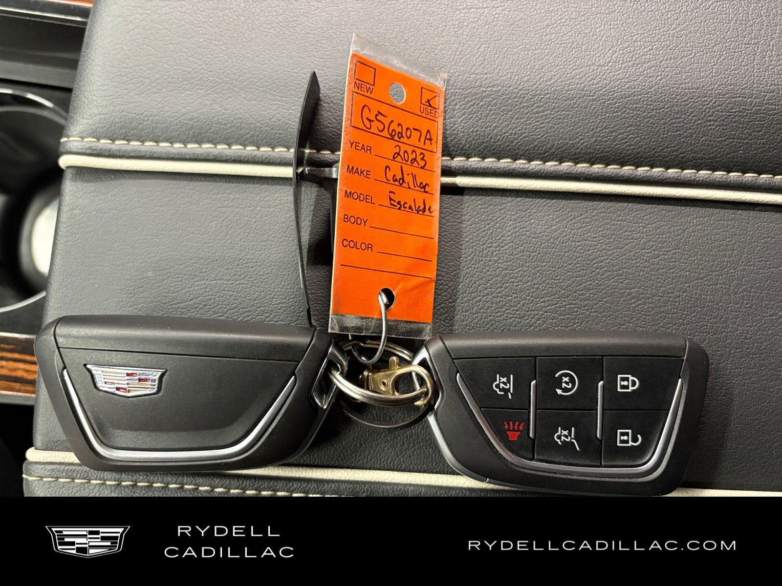 2023 Cadillac Escalade 4WD Premium Luxury