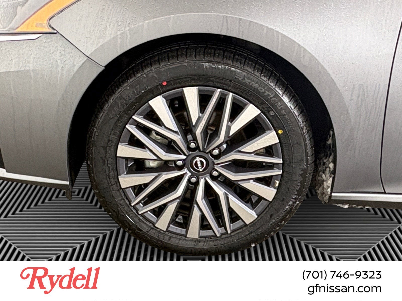 2025 Nissan Altima SV FWD