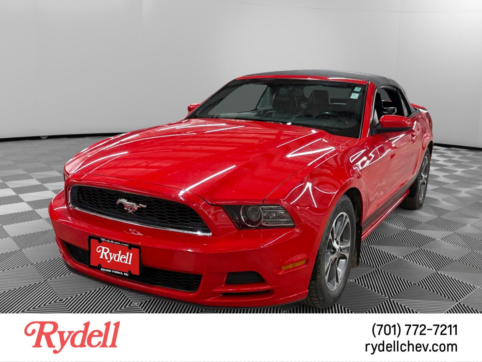2014 Ford Mustang V6