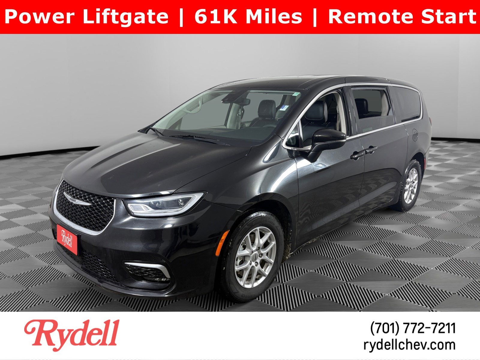 2023 Chrysler Pacifica Touring L