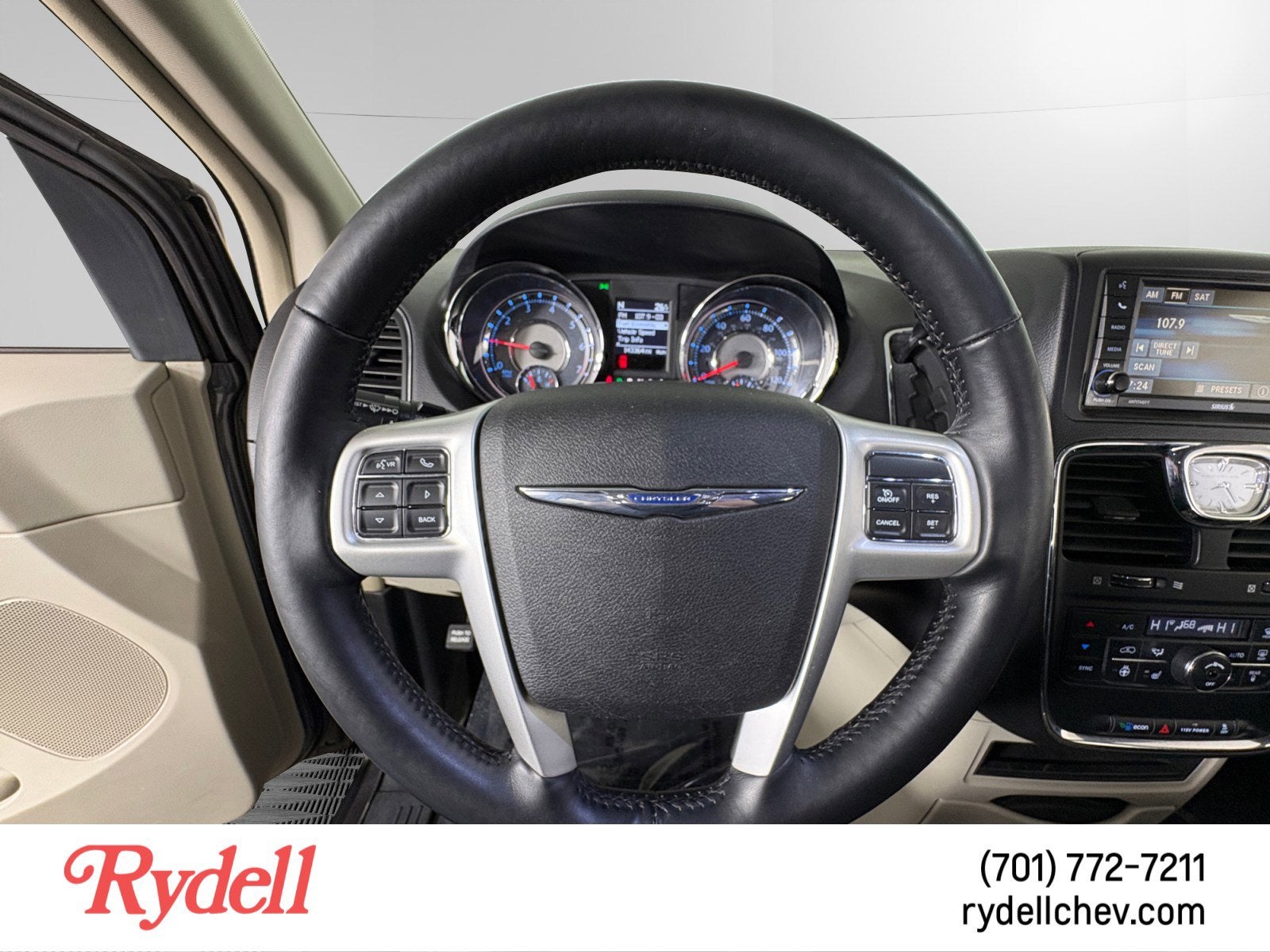 2015 Chrysler Town & Country Touring