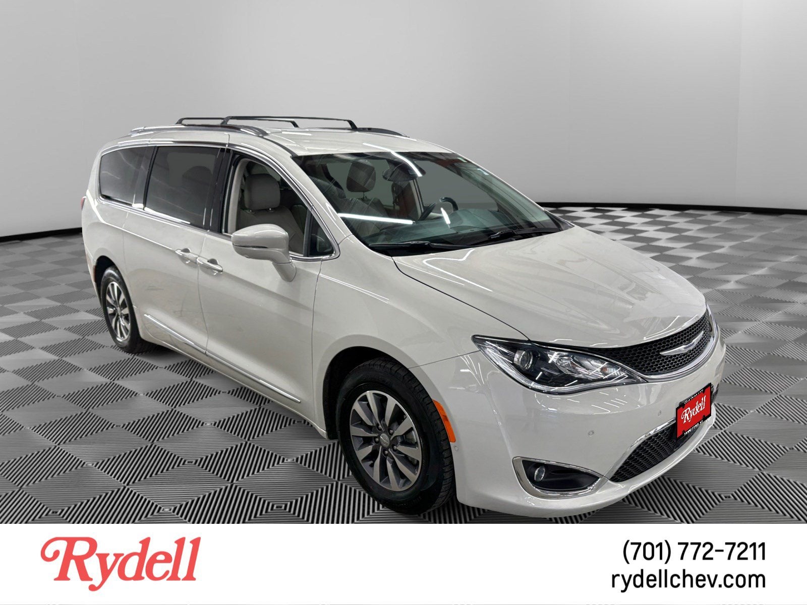 2020 Chrysler Pacifica Touring L Plus