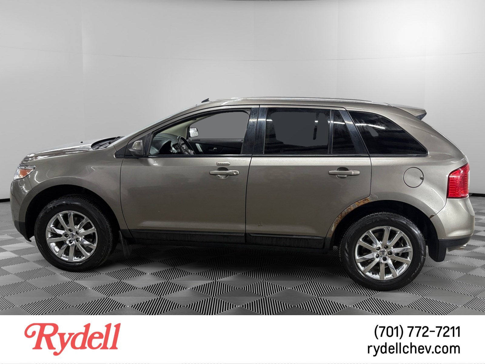 Used 2014 Ford Edge SEL with VIN 2FMDK4JC1EBA60009 for sale in Grand Forks, ND