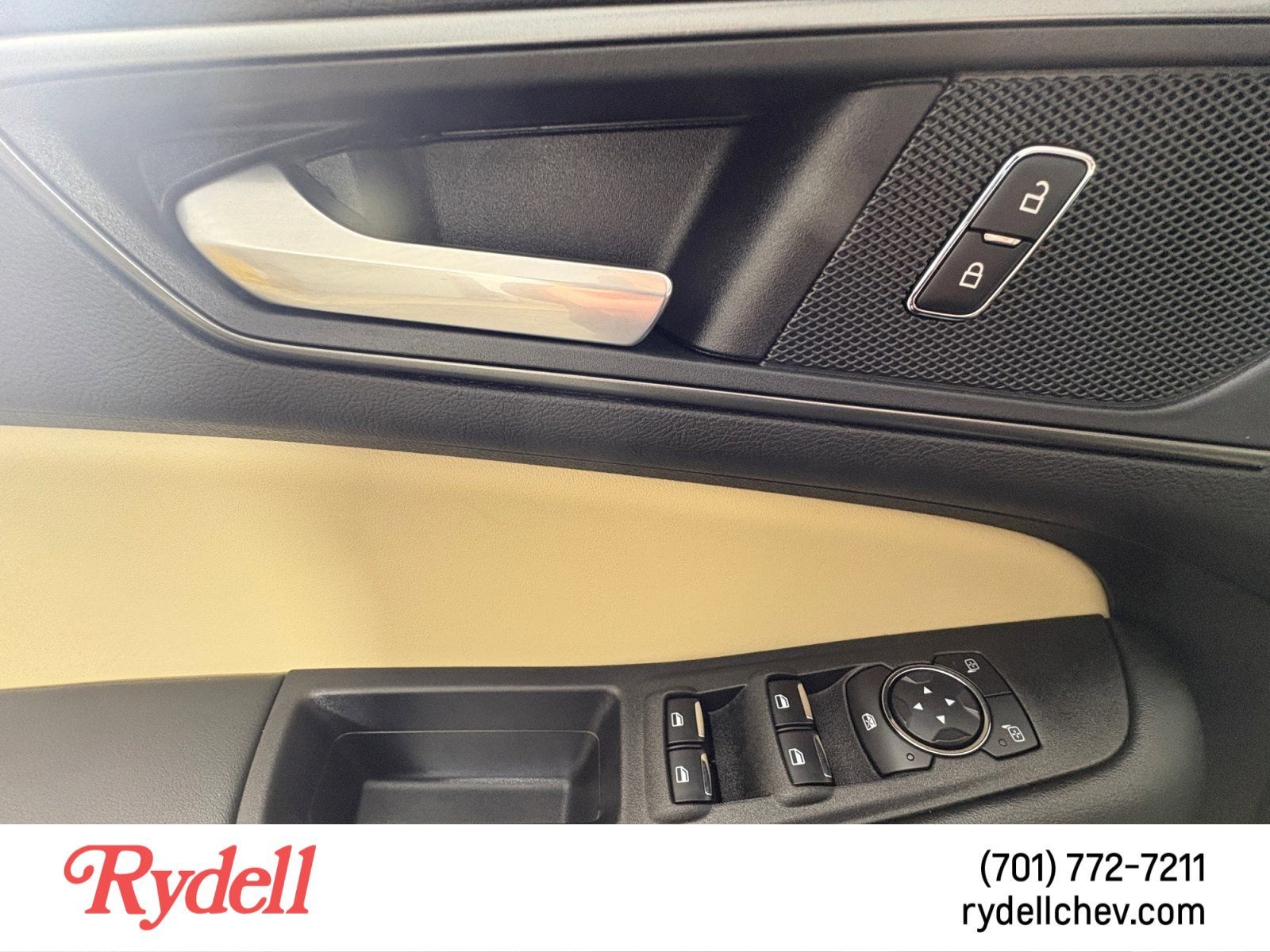 2024 Ford Edge SE