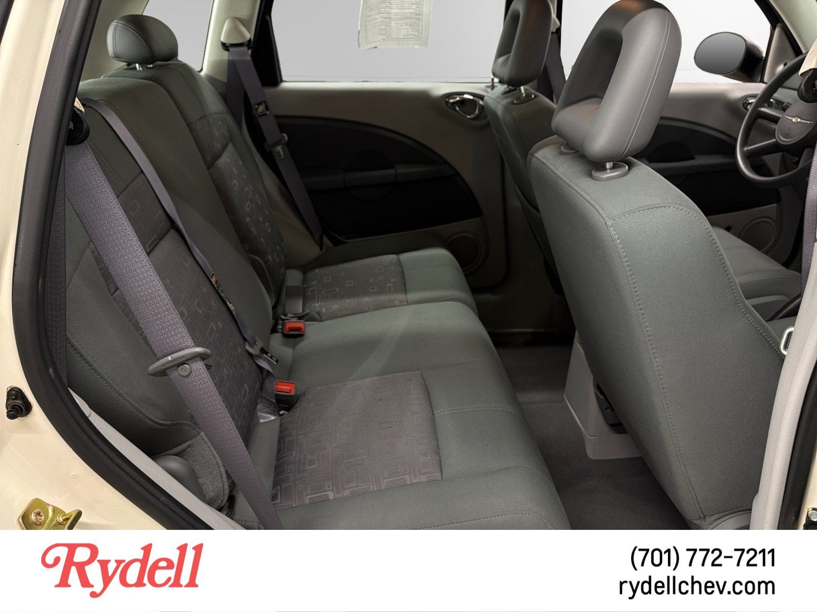 2006 Chrysler PT Cruiser Base