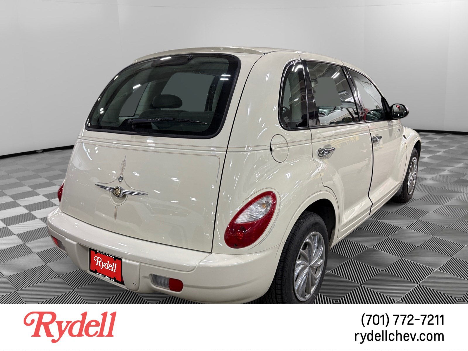 2006 Chrysler PT Cruiser Base