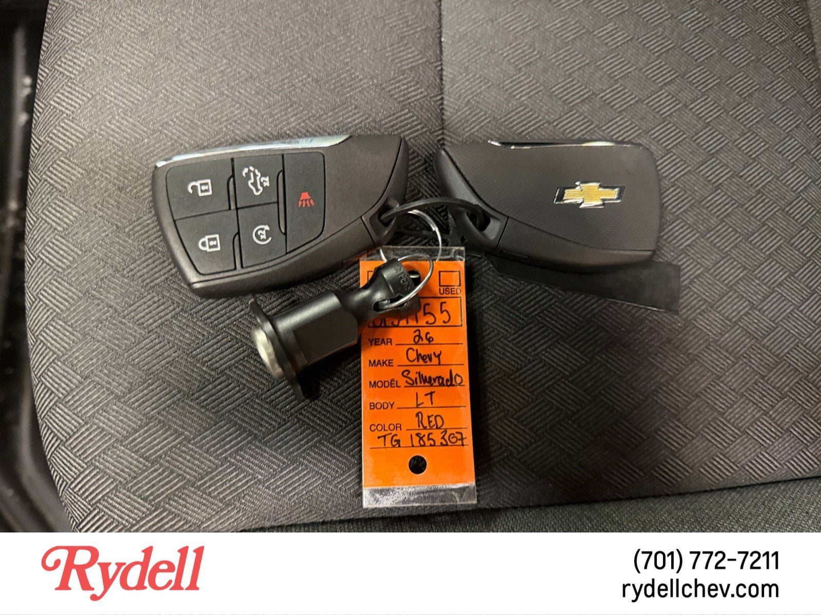 2026 Chevrolet Silverado 1500 LT (2FL)