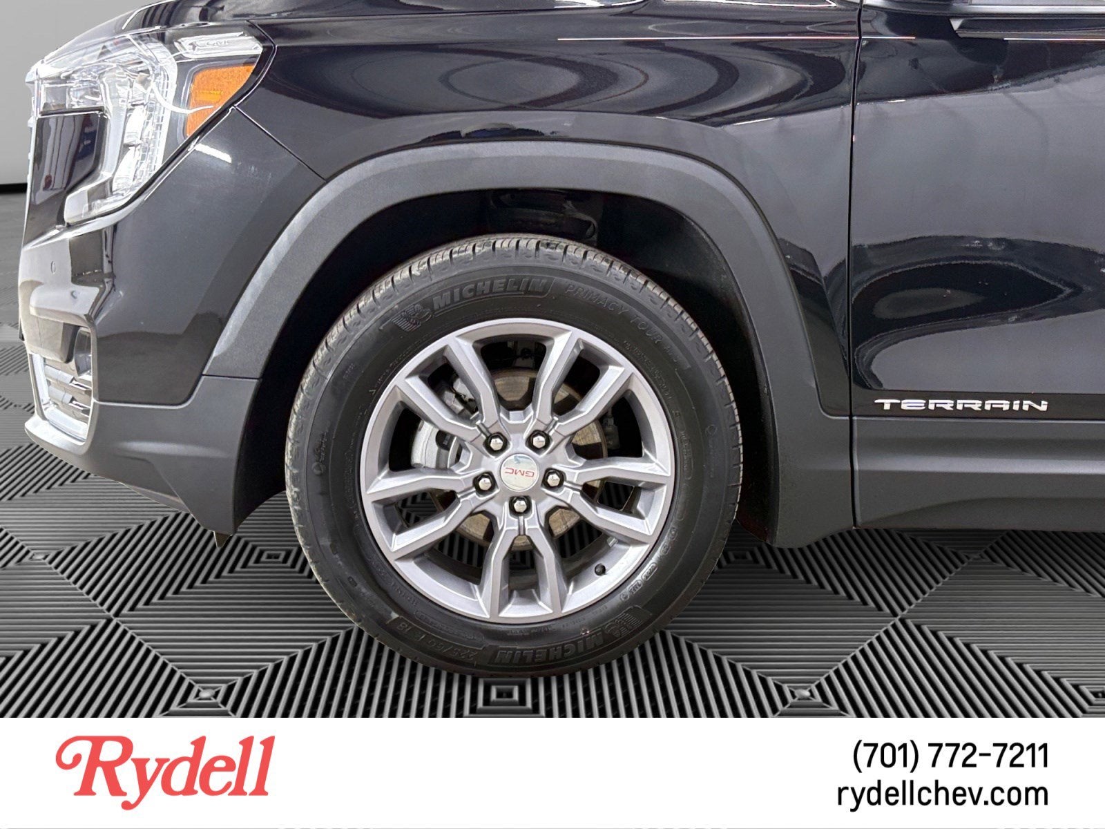 2024 GMC Terrain SLT
