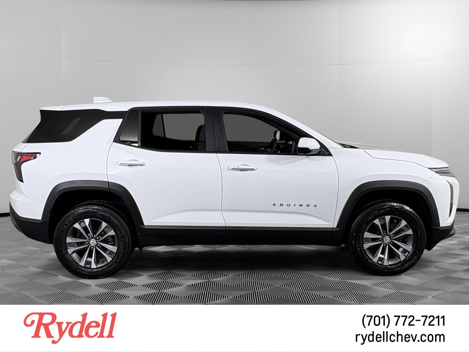 2026 Chevrolet Equinox LT - Photo 7