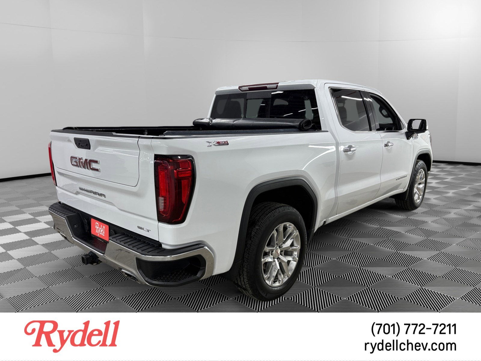 2021 GMC Sierra 1500 SLT