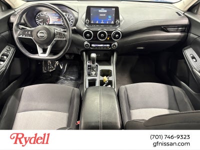 2020 Nissan Sentra SV Xtronic CVT