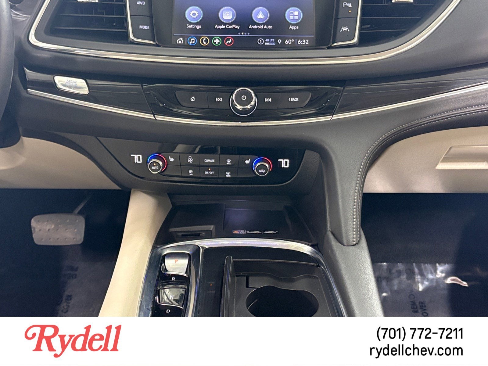 2023 Buick Enclave Essence