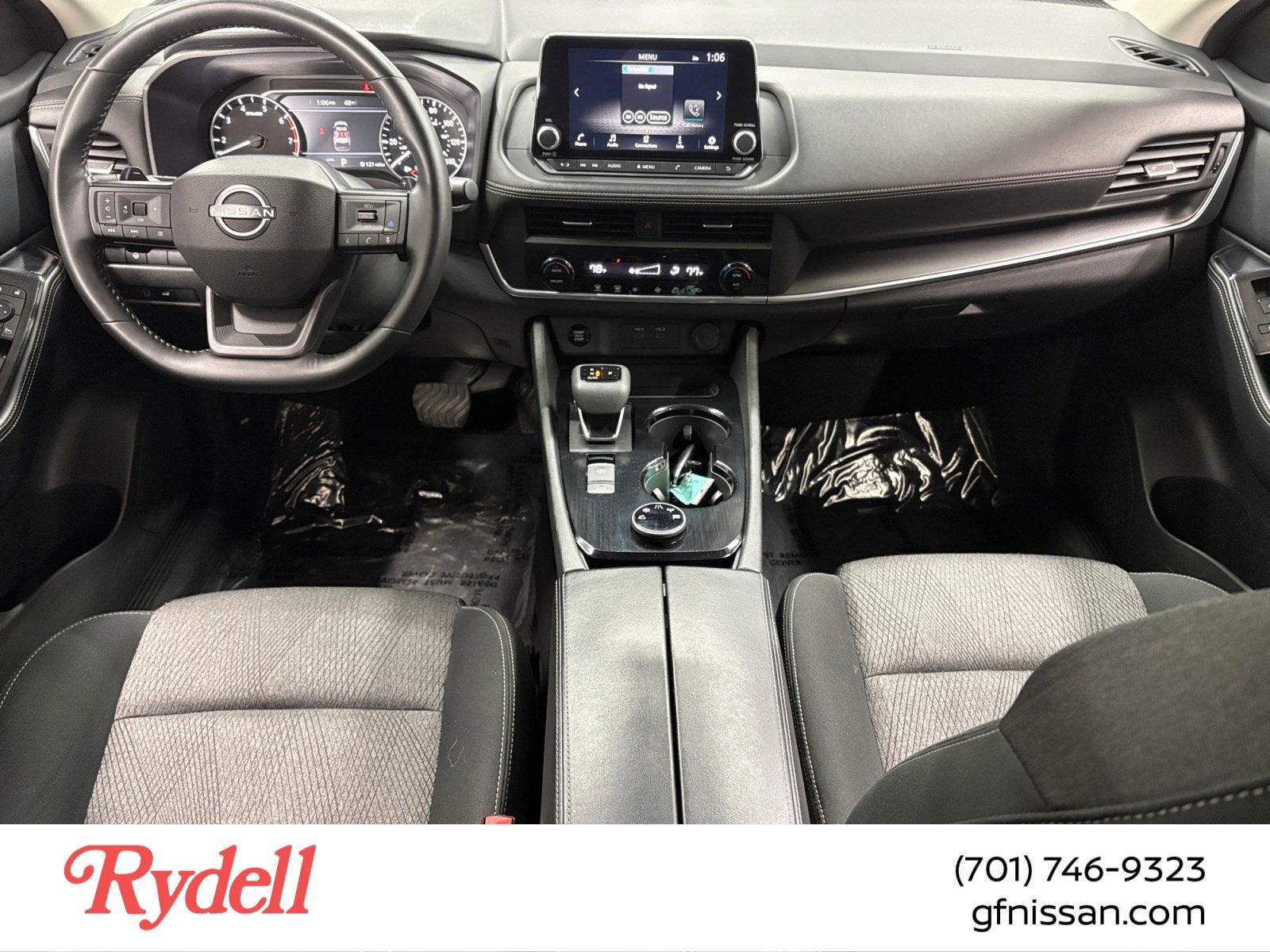 2025 Nissan Rogue SV