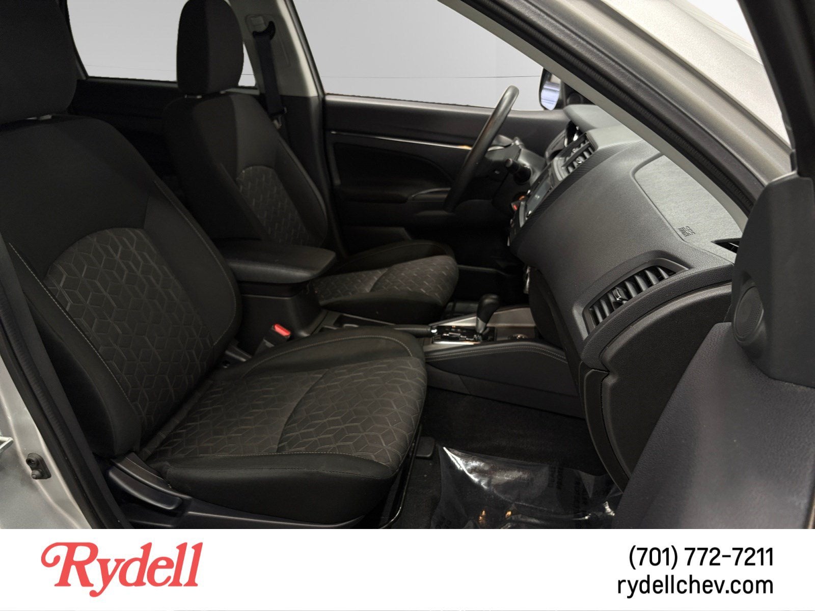 2024 Mitsubishi Outlander Sport S