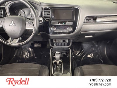 2019 Mitsubishi Outlander SE