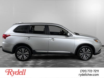 2019 Mitsubishi Outlander SE