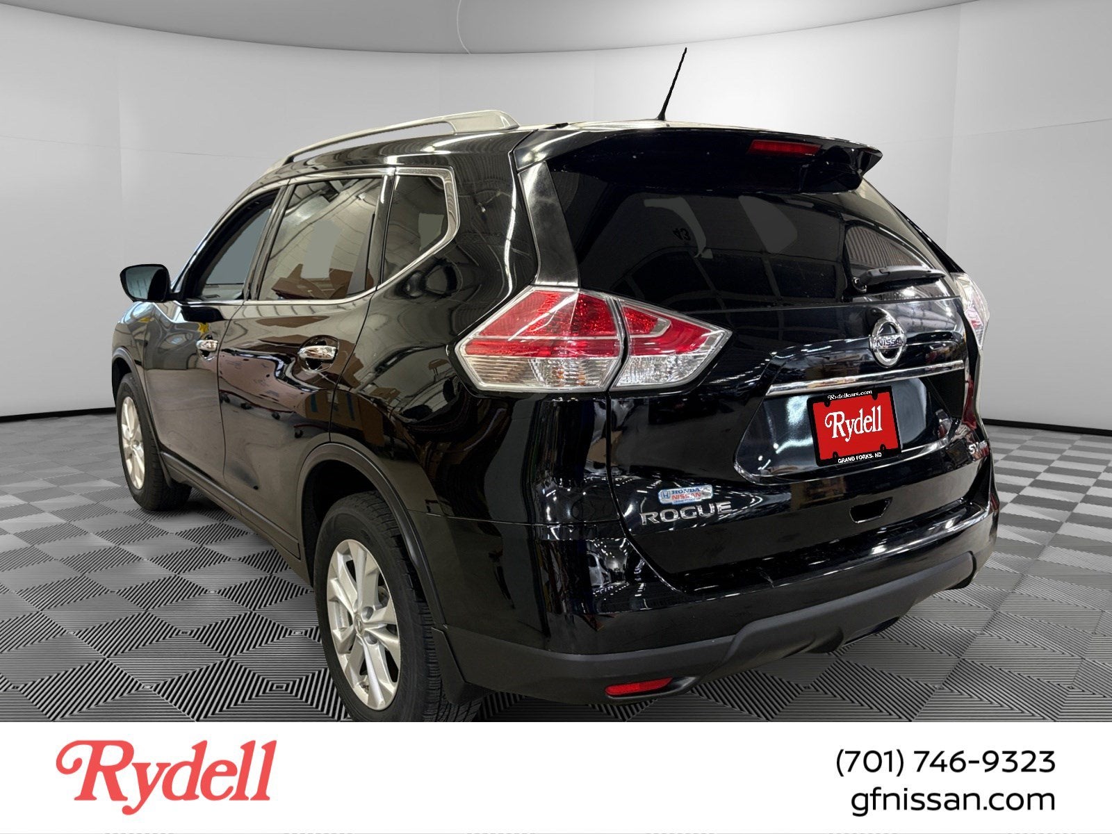 2015 Nissan Rogue SV