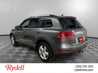 2014 Volkswagen Touareg Sport
