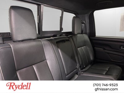 2019 Nissan Titan SL