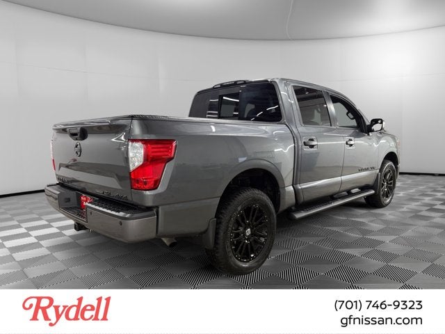 2019 Nissan Titan SL