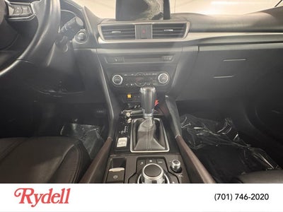2018 Mazda Mazda3 5-Door Touring