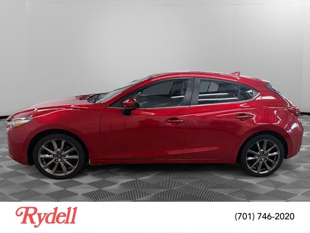 2018 Mazda Mazda3 5-Door Touring