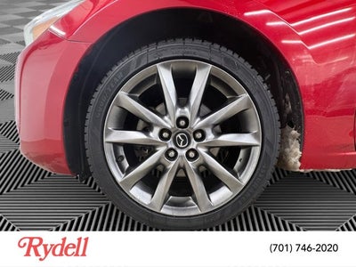 2018 Mazda Mazda3 5-Door Touring