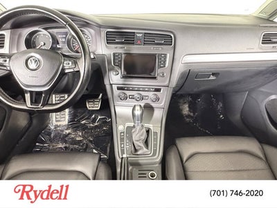 2017 Volkswagen Golf Alltrack SE