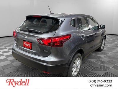 2017 Nissan Rogue Sport S